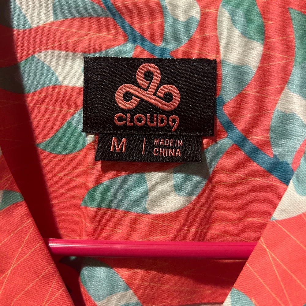 NWOT Men’s Cloud9 Shirt - Picture 2 of 5
